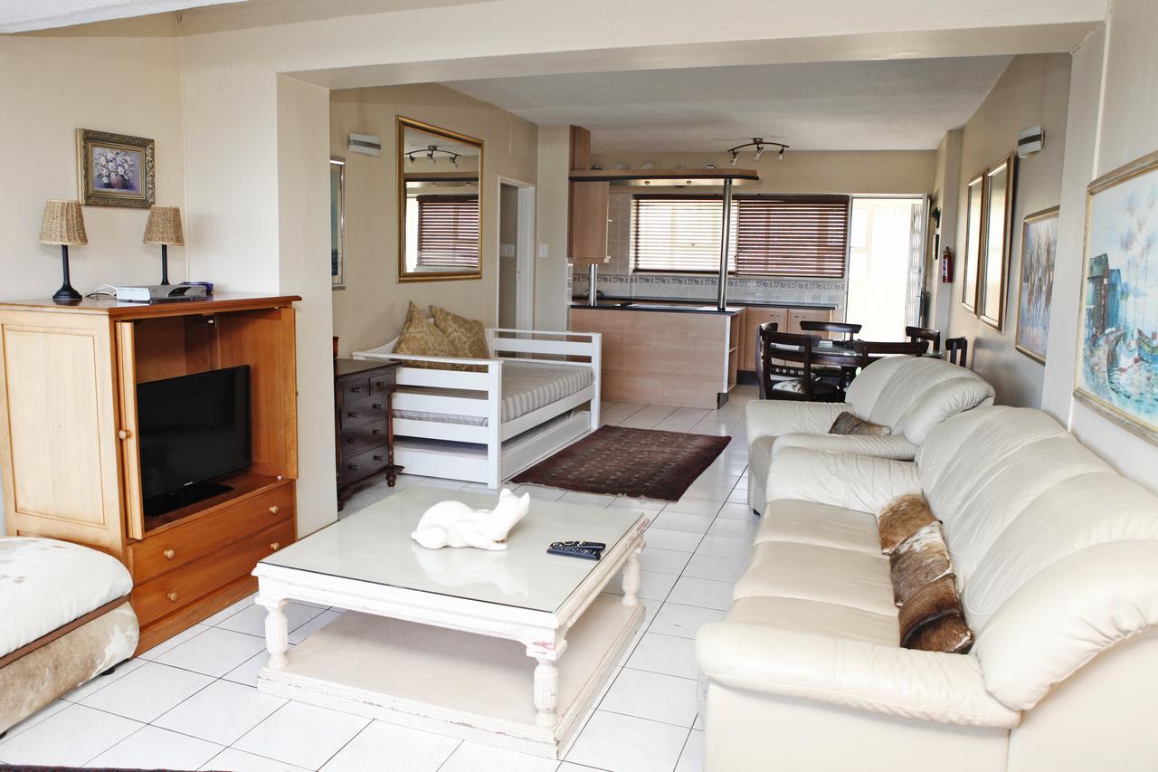 17 Stella Maris Seaside @ Van'S Amanzimtoti Zewnętrze zdjęcie